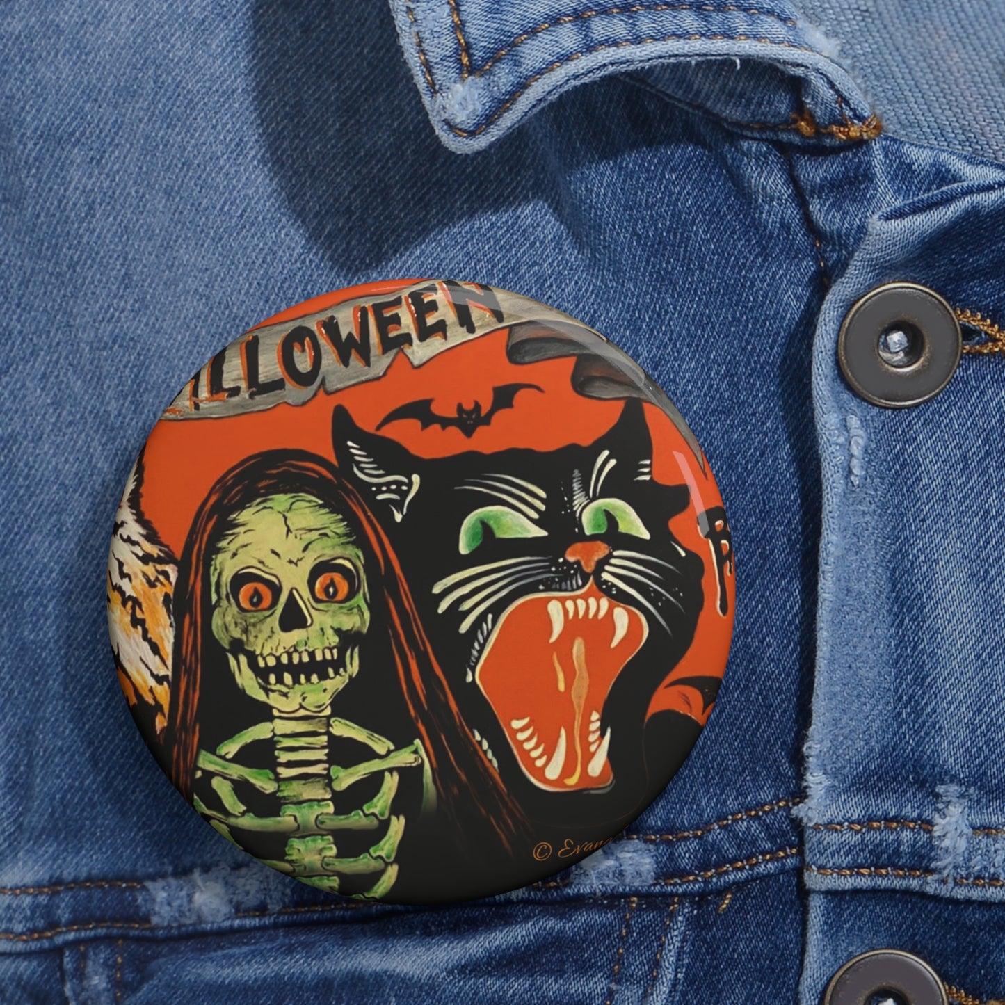 Vintage Halloween Pin Button,Retro Collectible,Trick or Treat,Creepy,Unique Gift